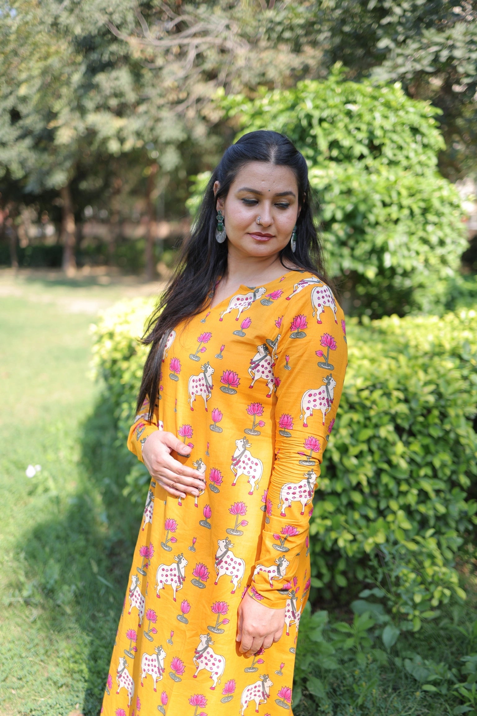 Sunehri kamal